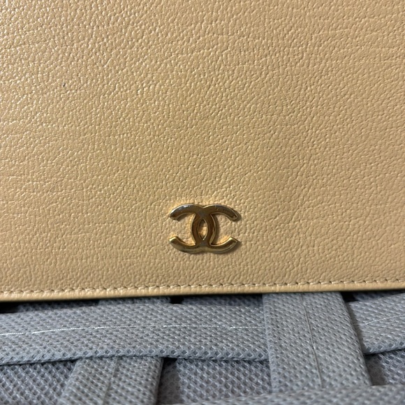 Chanel Bifold Wallet & Box - Picture 2 of 15